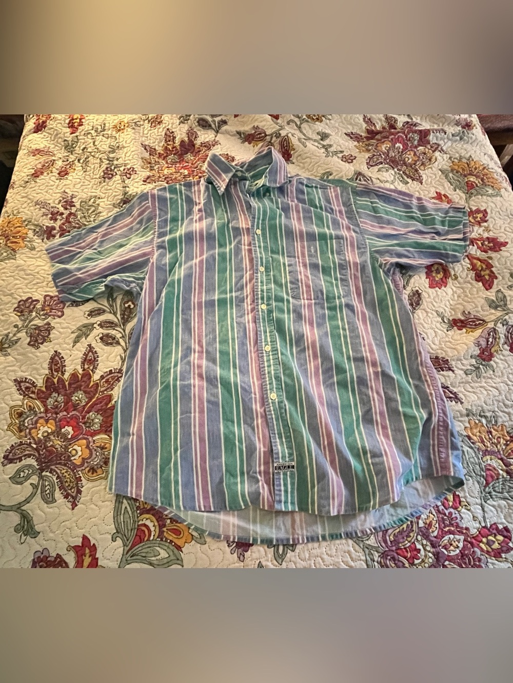 Vintage 90’s American Eagle Button Tshirt Large Vertical Stripes Unisex Neon